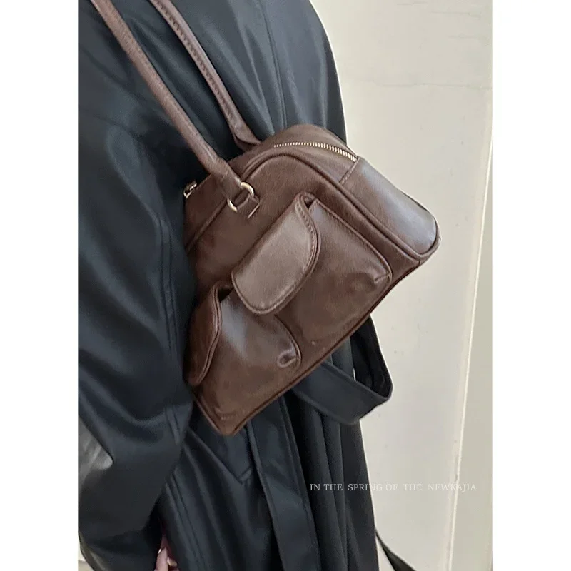 

Niche Trendy New Capaci Retro Portable South Commuter Underarm 2023 Maillard Bag Large Tote Women Bag Korea Bag