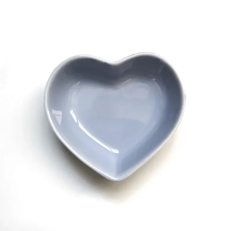 Pet Food Feeder 1PC Hamster Feeding Bowl Colorful Heart Shape Ceramic Plate Food Water Bowl Rabbit Guinea Pig Small Pets Feeder Pet Supplies