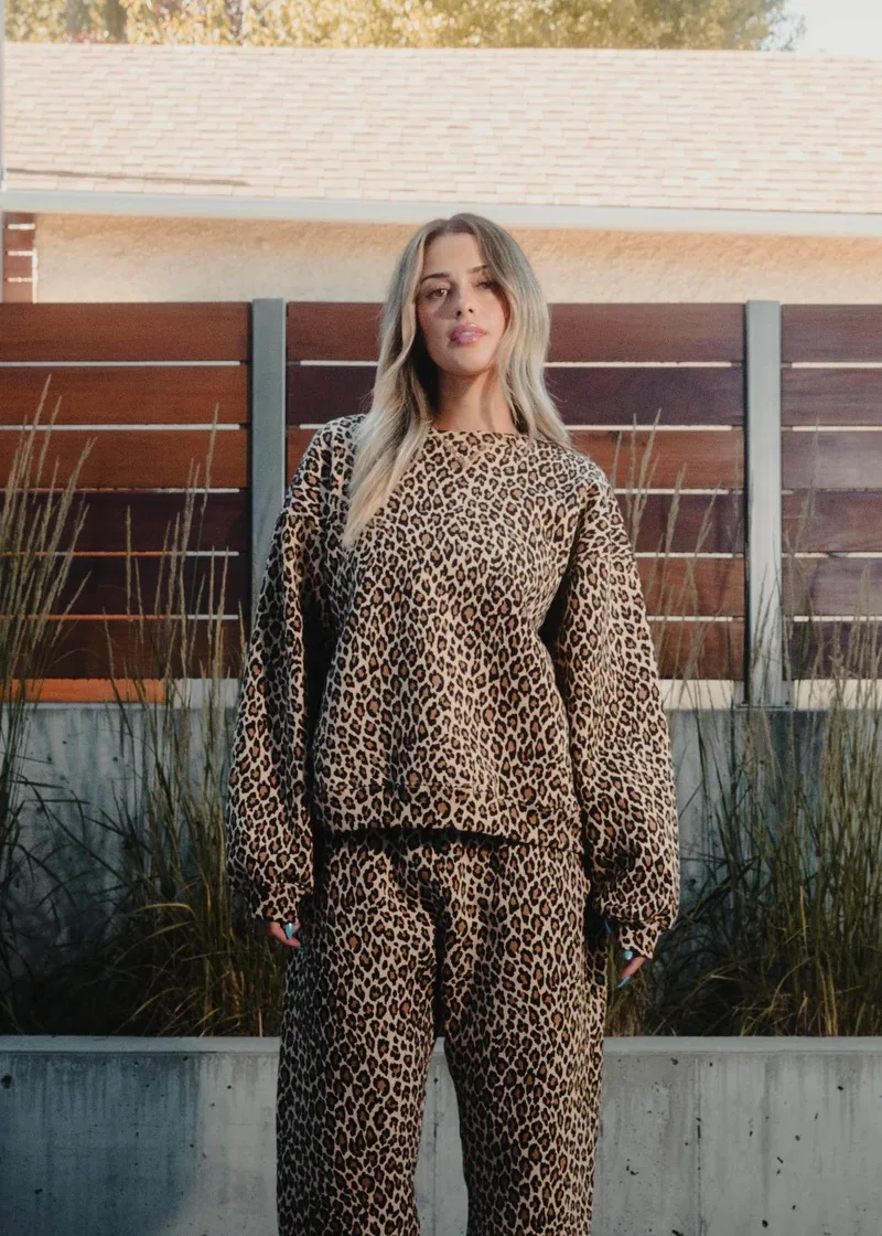 Y2K Leopard Print Hoodie – Unisex Harajuku Hip Hop Style Zip-Up Pullover Sweatshirt for Couples