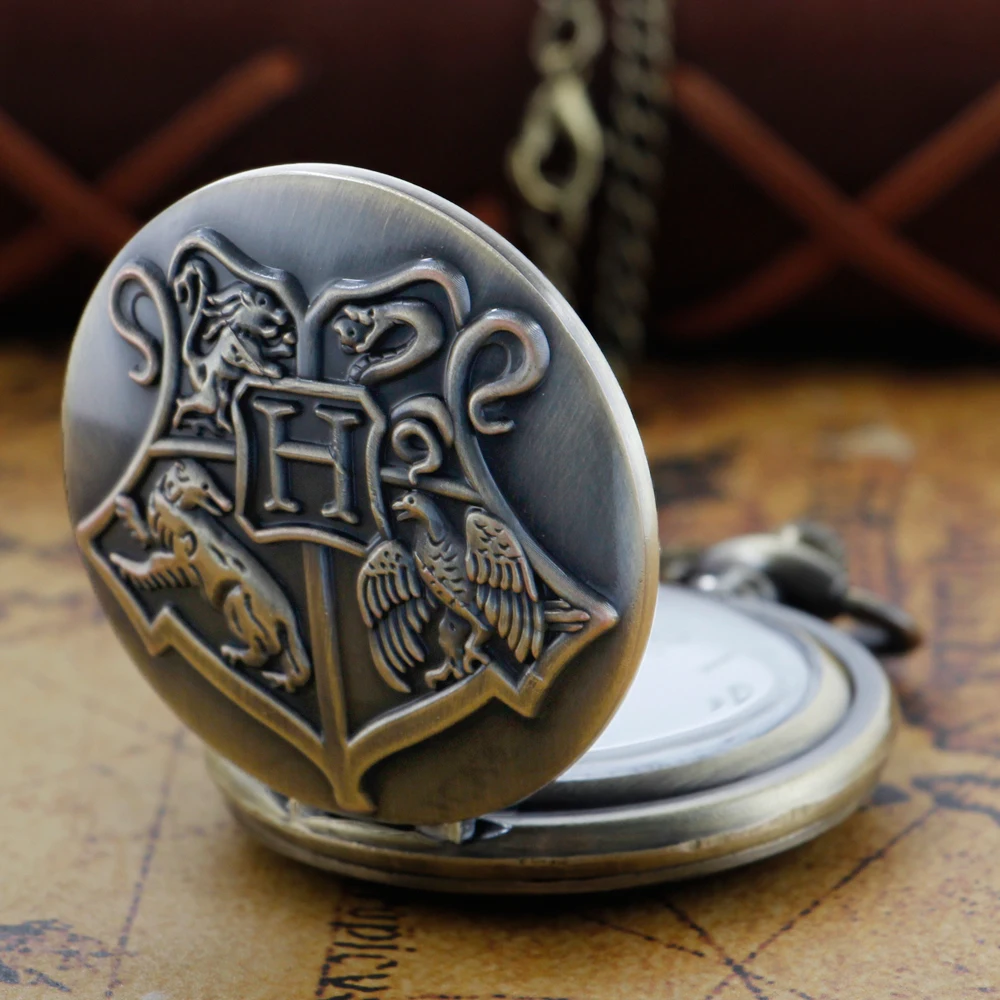 Рисунок 4 - Винтажный значок киноакадемии