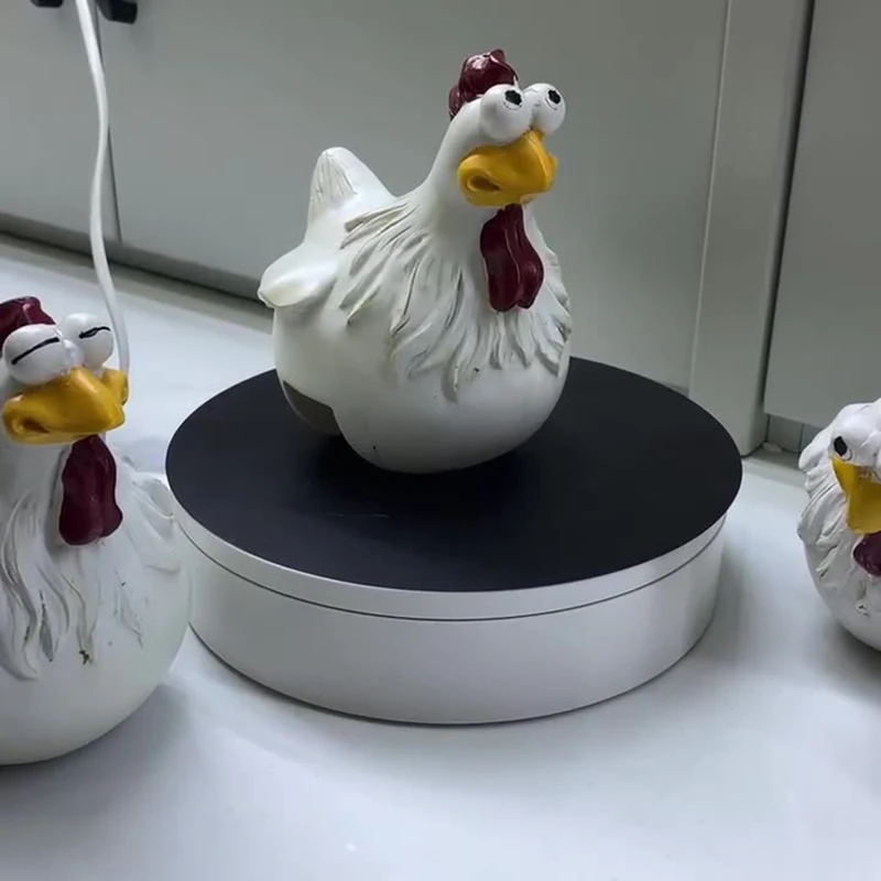 

Funny Chicken Spoof Fence Decoration for Courtyard