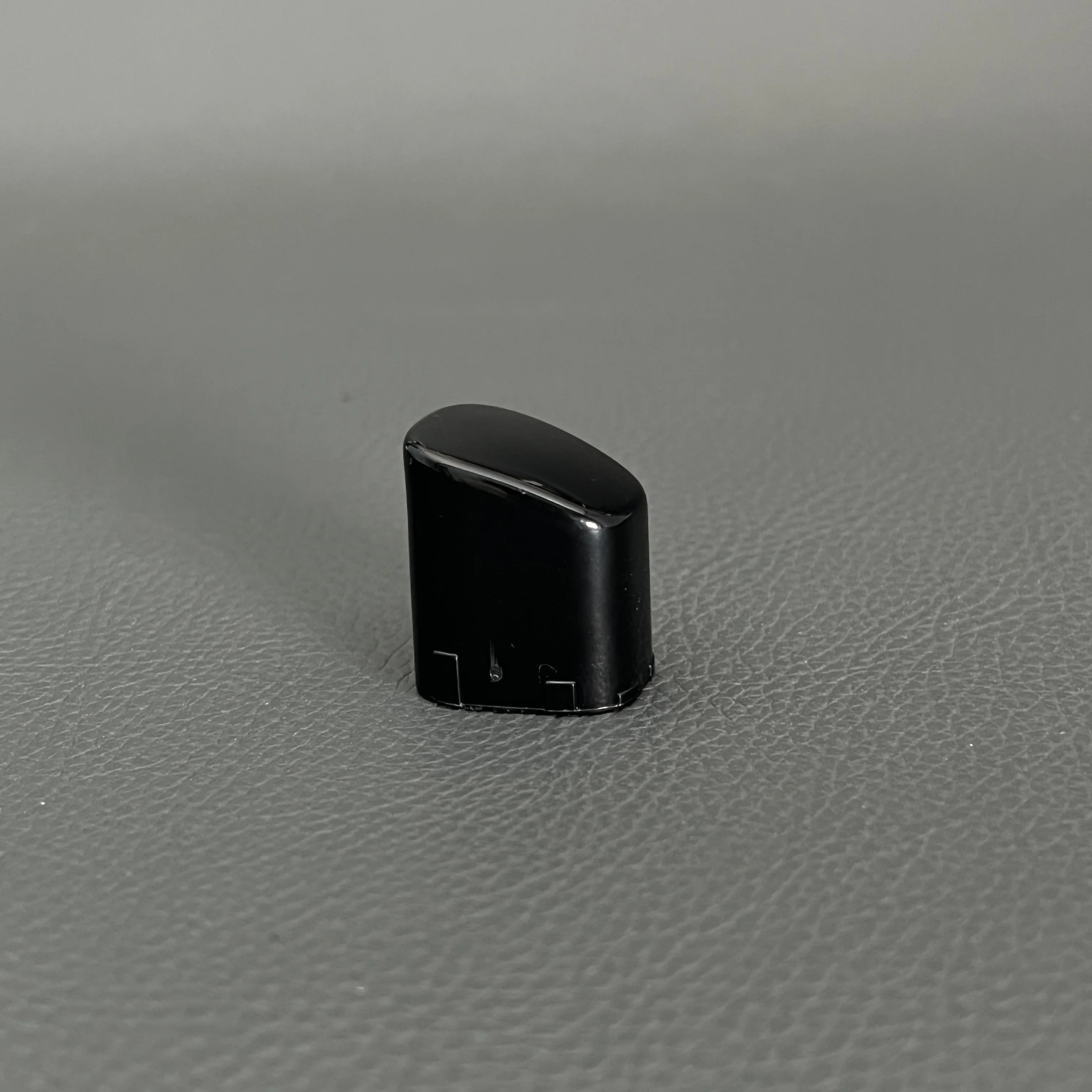 Car Interior Chrome Hand Brake Button Trim Cover Black Handbrake Lever Parking Button Cap Accessories for Polo Cross 6RD711333A