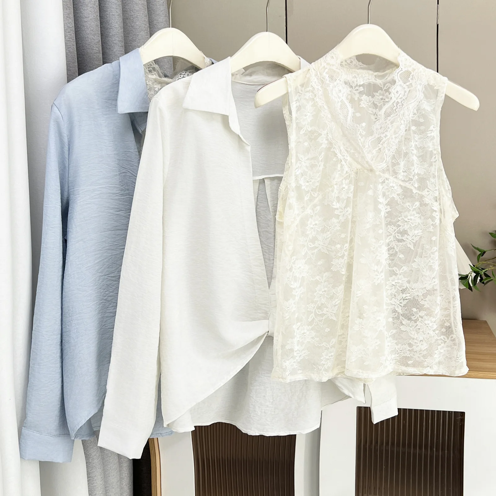 XXXXL Fashion Plus Size Women's Blouses New Autumn Korean Style Lace Inside With Long Sleeved Shirt