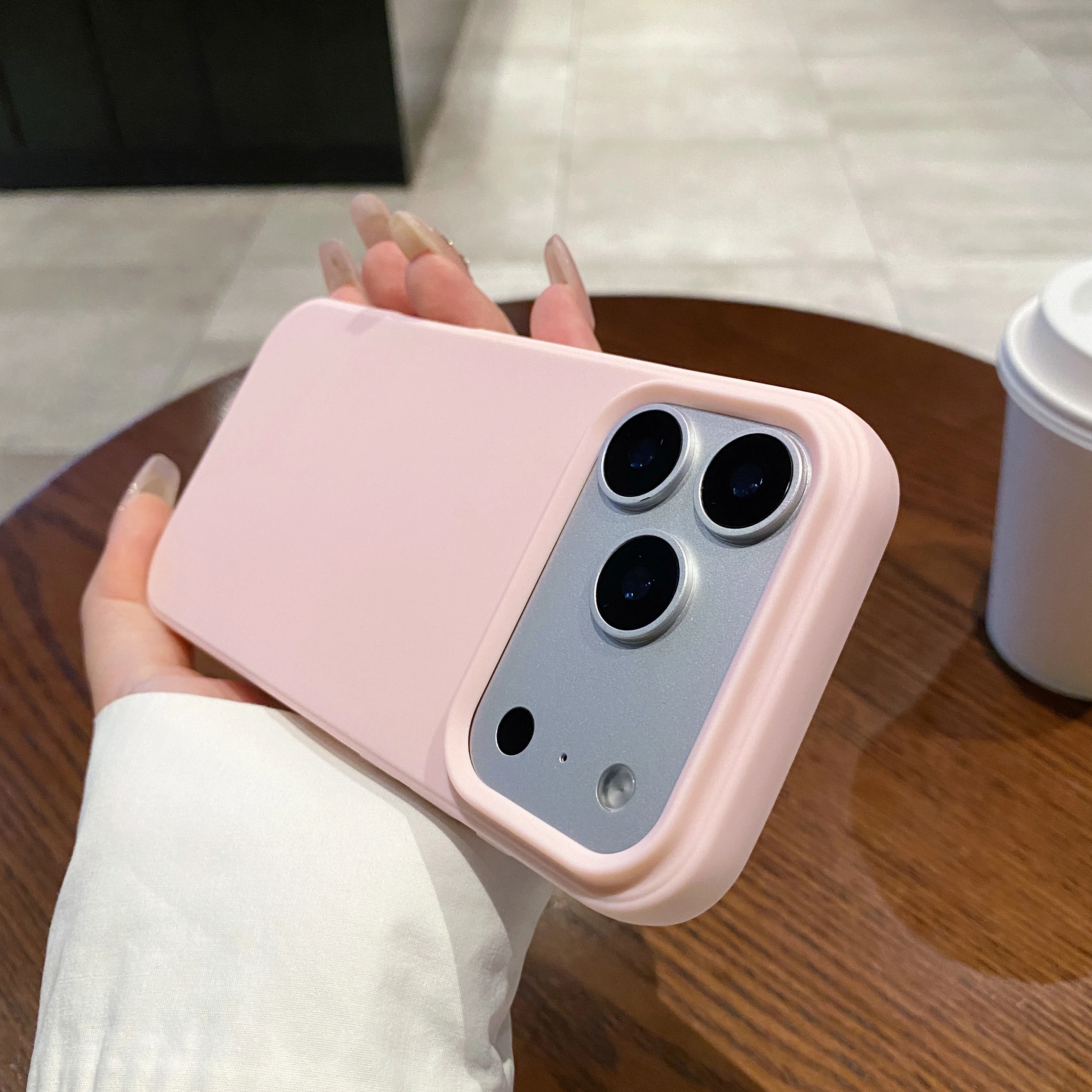 ตัวเลือกสินค้า เคสกันกระแทกสีสดใสสำหรับ iPhone 17 Pro Max