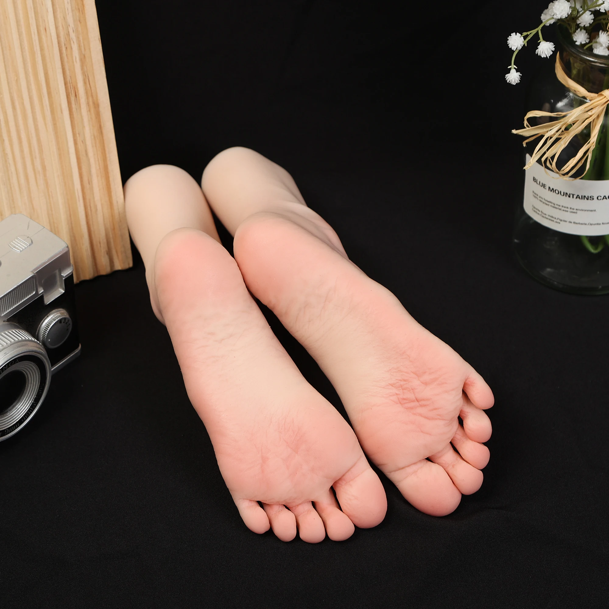 Small Size Lifelike Foot Model Female Silicone Feet For Shooting Props Sketch Drawing Socks Jewelry Display Collection ZHJ3301