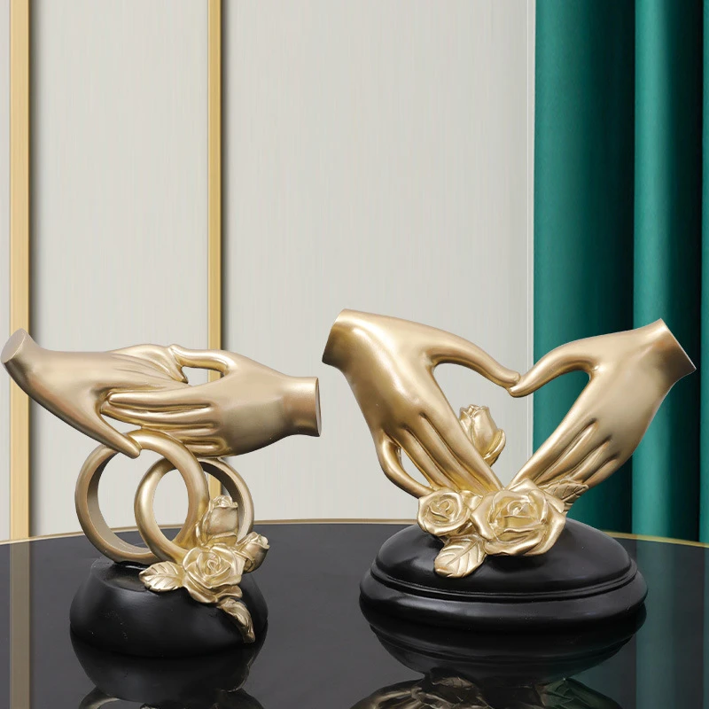 Nordic Heart Gesture Sculpture Resin Abstract Hand Love Couple Statue
