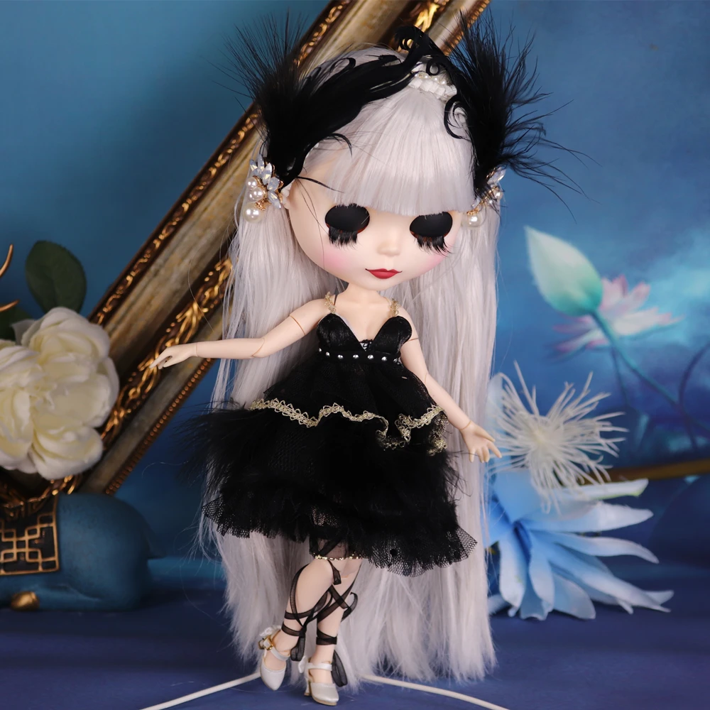 ❤️ドールハウス 可愛いミニアンティーク車輪オブジェ ブライス