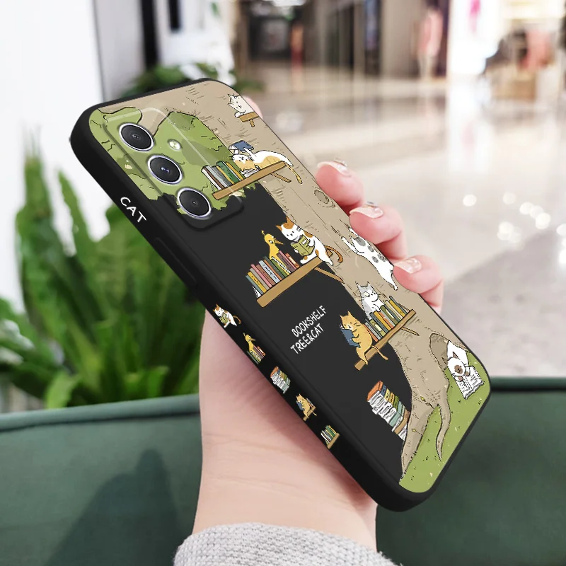 Big Tree Kitten Design Protective Phone Case