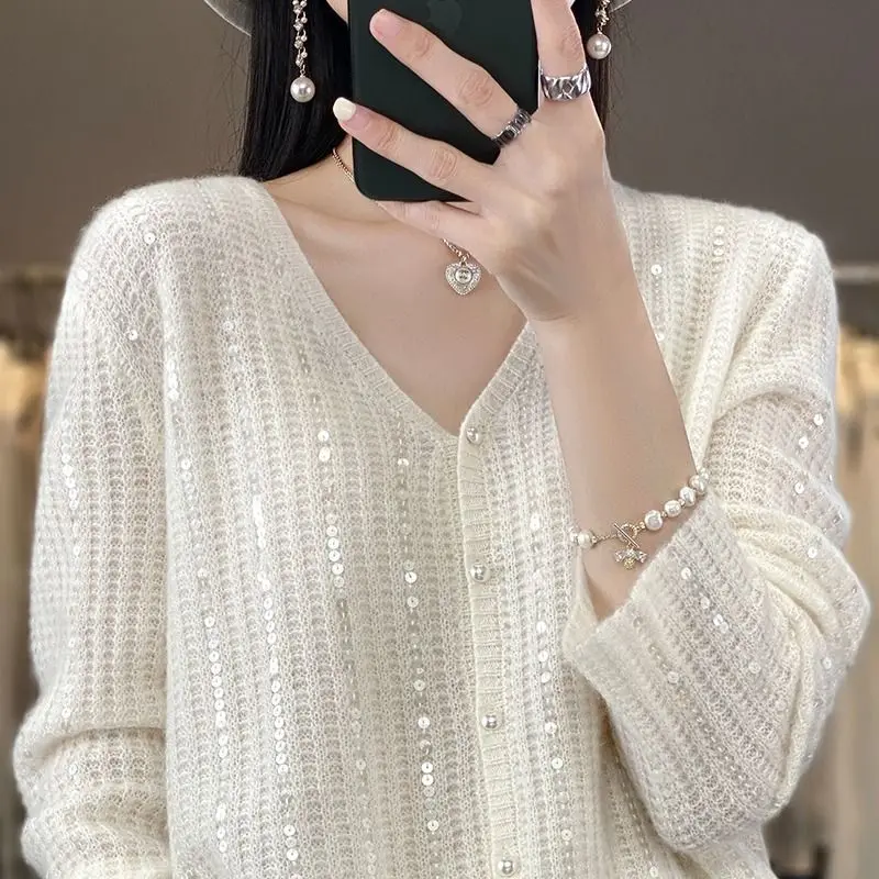 

New Spring and Autumn Pure Wool Cardigan Women's V-Neck Sequin All-Match Sweater Coat Loose Pearl Buckle Knitted Top