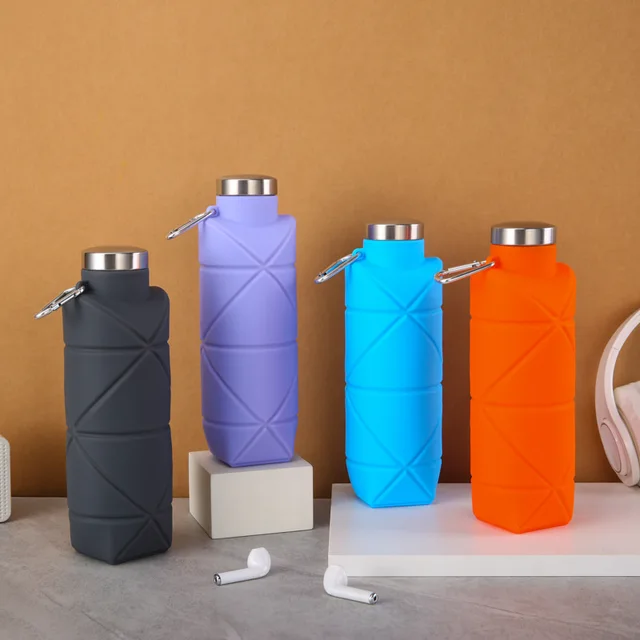 700ml Collapsible Reusable Silicone Water Bottle, Portable Leak-proof Mug for Outdoor Camping, Hiking, Gym Yoga, Fitness Sports 1