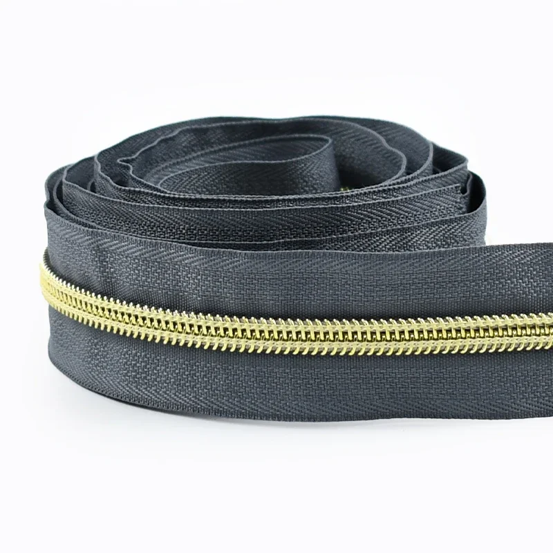 Durable Nylon Zipper for Sewing and DIY Projects