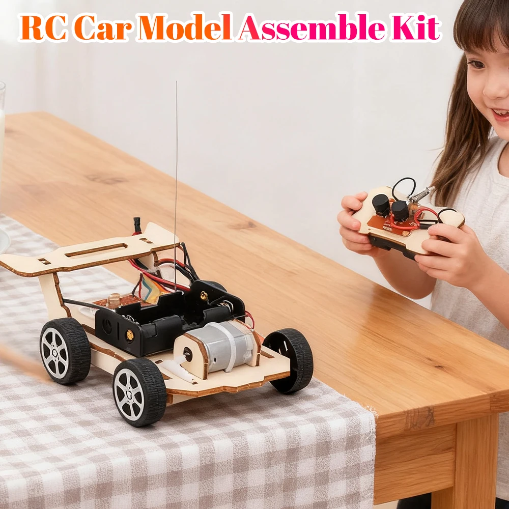 Kit de montage voiture RC DIY en bois, pièces STEM éducatives pour enfants sur fond blanc