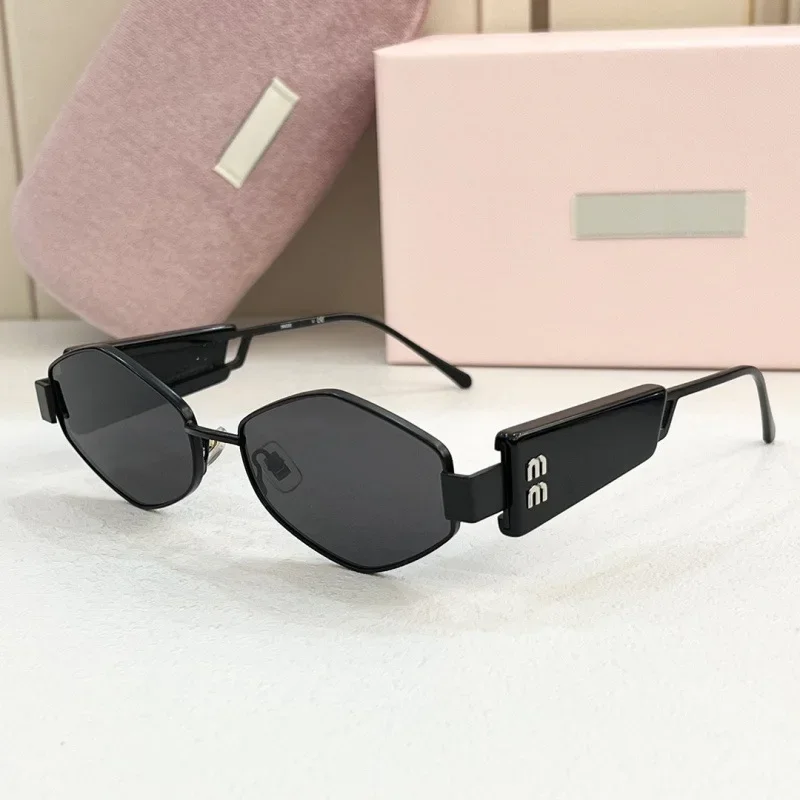 �мųʺ� ��Ż ����Ʈ ���Ÿ� �ٿ뵵 �����̽� �� ������ �� ���� ���� ���۶�, ��Ƽ ����Ŭ�� ����ũ�� ���۶�