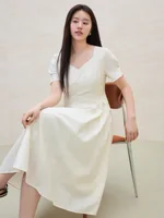 DUSHU 2025 Summer Plus Size Women French-Style Square Neck Elegant Dress – Slimming Waist-Defining Solid White Maxi Dress