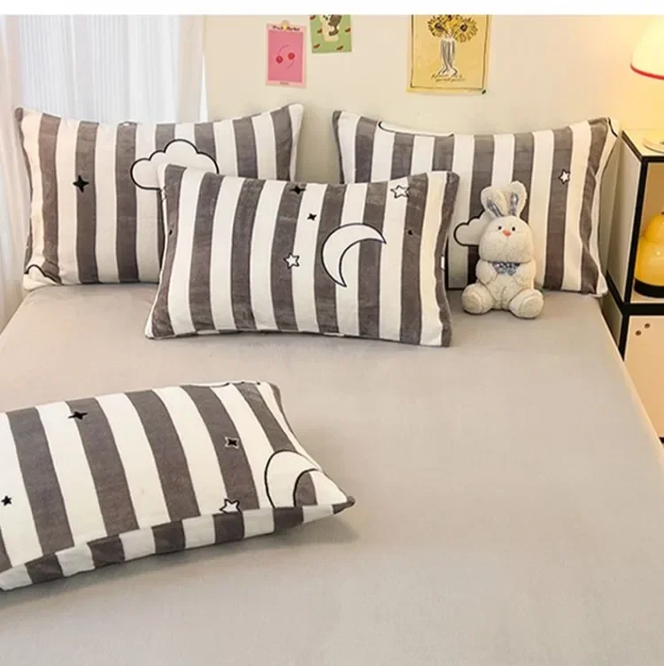 150x200cm Printed Plush Duvet Cover Winter Warm Constant Temperature AB Style Bed Sack Home Furnishing Children Bedding Article S5b670cf054d04ba1b3f0e25dc652ea67Z