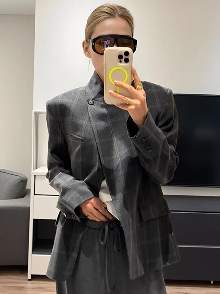 Women’s Irregular Plaid Blazer 6