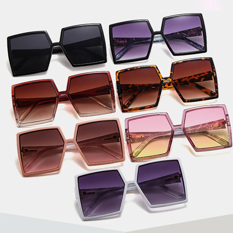 

DOISYER 2022 Newest Fashion Ladies Small Frame Vintage Brand Design Small Women UV400 Cat Eye Sun Glasses