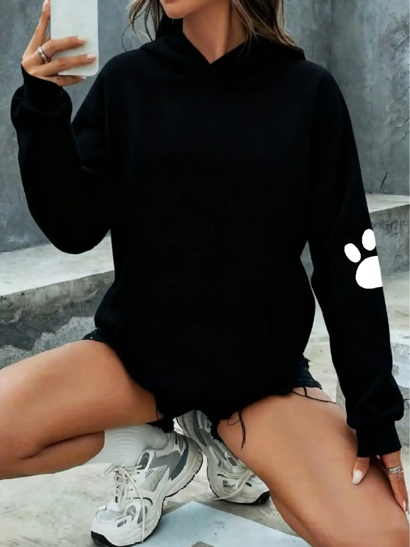 Ladies' casual and elegant polyester hoodie with dog and heart-shaped paw prints, hoodie, animal pattern