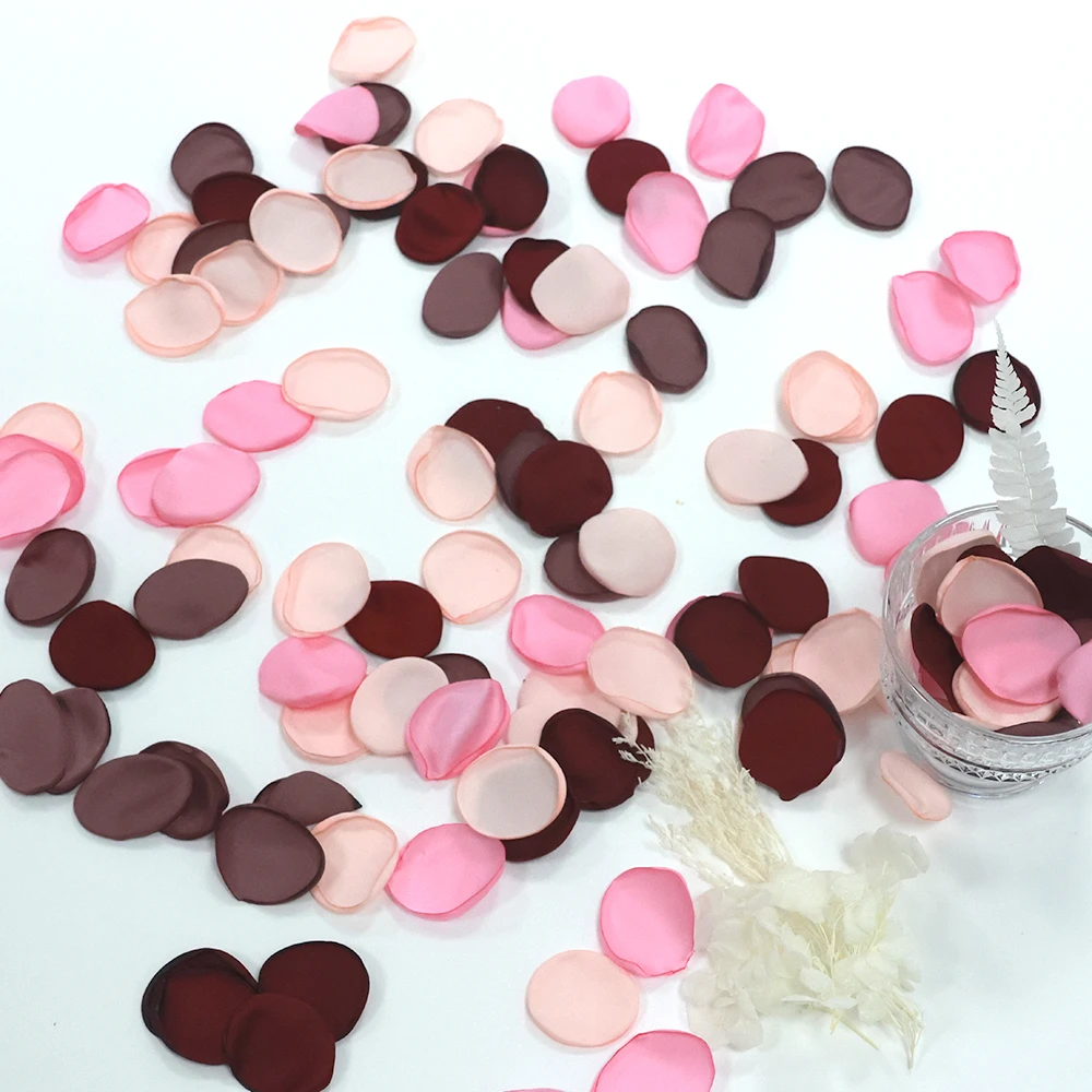100pcs 현실적인 실크 장미 꽃잎 웨딩 장식 장미 꽃잎 인공 꽃 결혼 테이블 장식 꽃 소녀 꽃잎