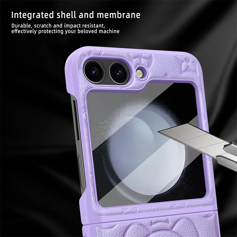 Cute Bear Folding Screen Phone Case for Samsung Z Flip 7 3 4 5 6 Folding Hinge Center Axis Case Film Integrated Phone