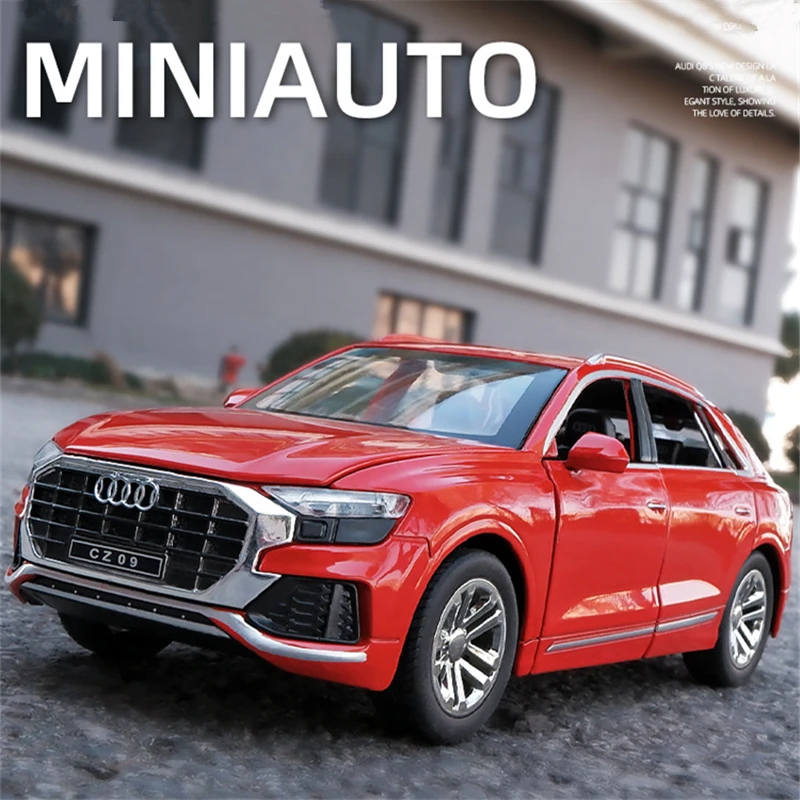 1:32 AUDI Q8 SUV Alloy Car Model Simulation Diecasts Metal Toy Vehicles Car Model Sound and Light Collection Childrens Toy Gifts 3