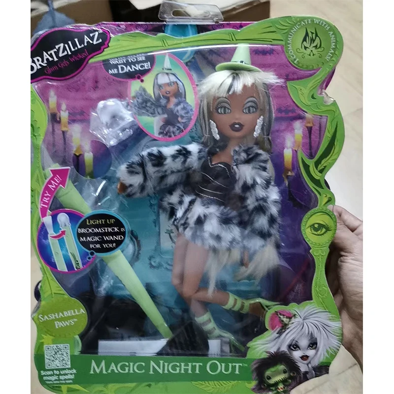 BRATZILLAZ MAGIC NIGHT OUT SASHABELLA PAWS