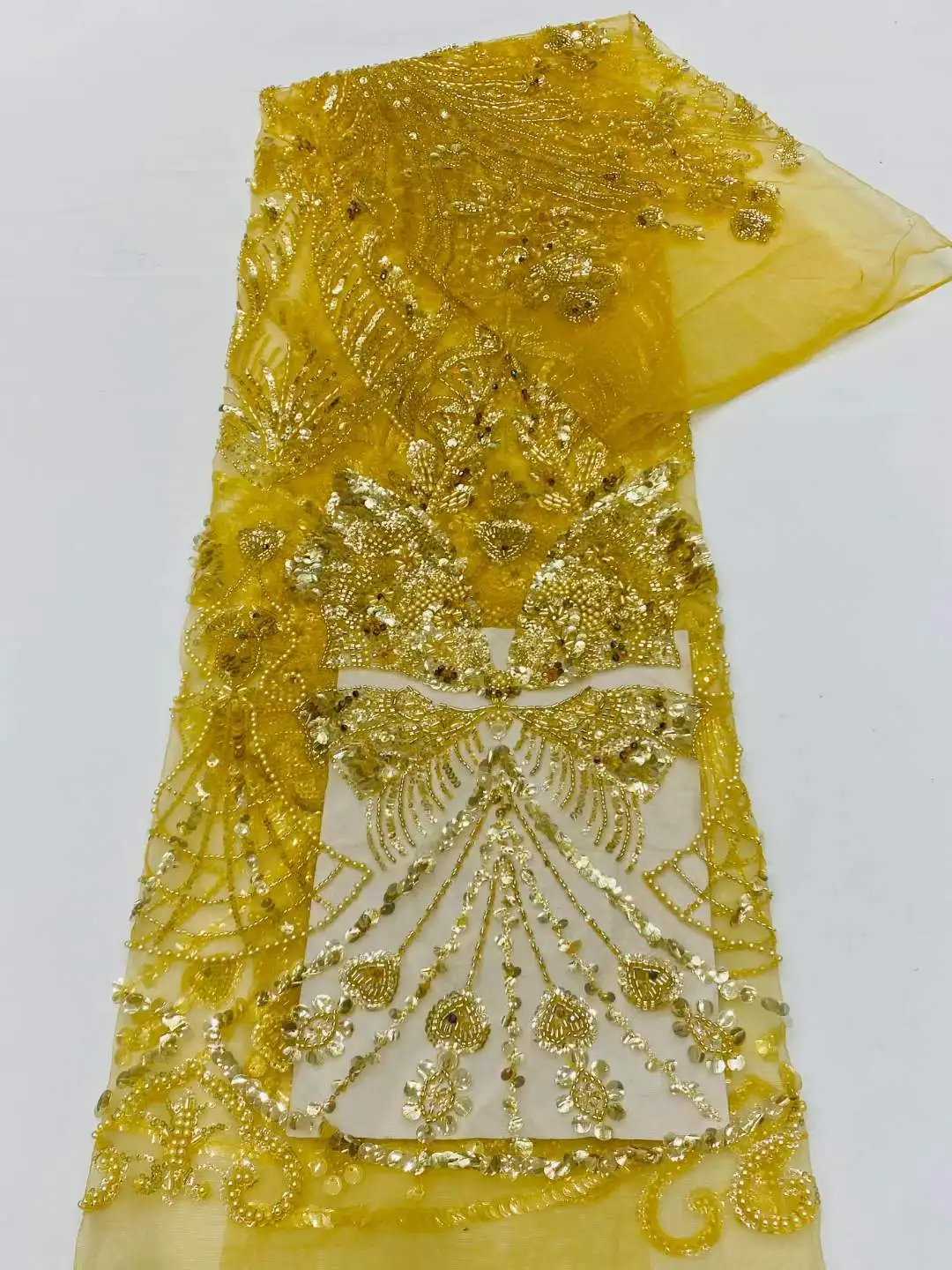 

Handmade Gold Beaded Lace Fabric with Sequence Evening Dresses Luxury 2024 White Pearl And Crystal French Mesh For Sewing