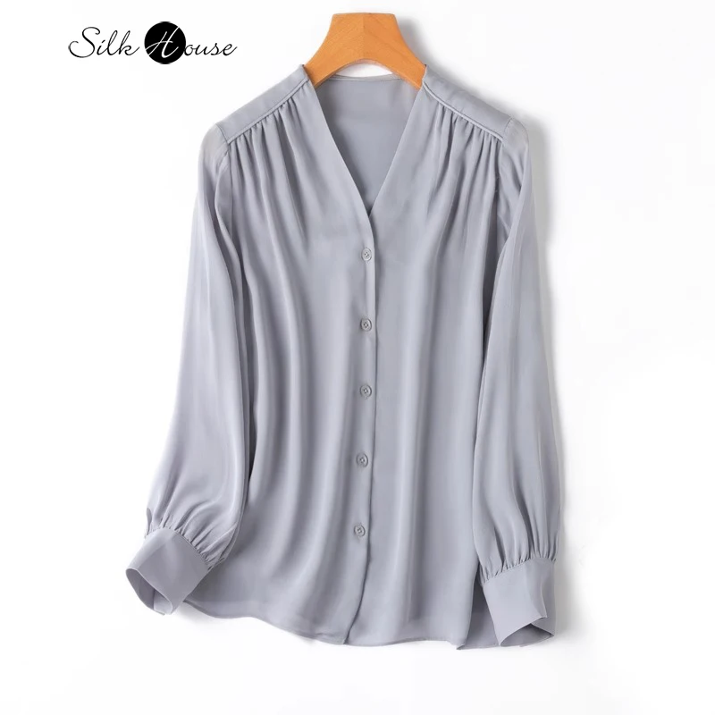 Original Design Ashy Blue Single Layered V-neck Double Qiao Natural Mulberry Silk Women's Fashionable Shirt(Double Layered Body) embracing natural design