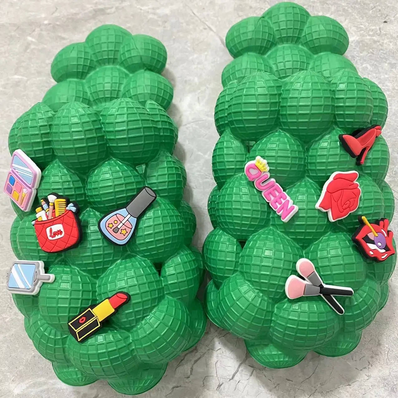Lightgreen charms 7