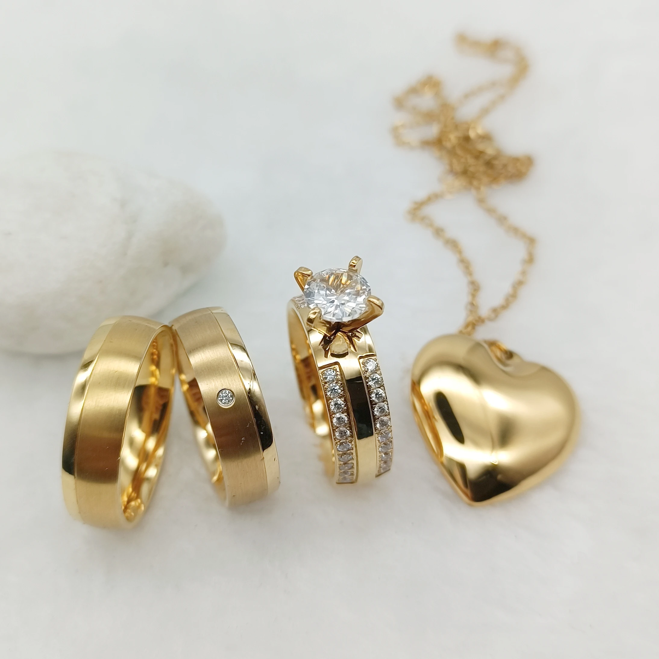 

Trendy Ring Stone High Quality Women Wedding Engagement Rings Sets For Couples 18k Gold Plated Jewelry Pendant Necklace
