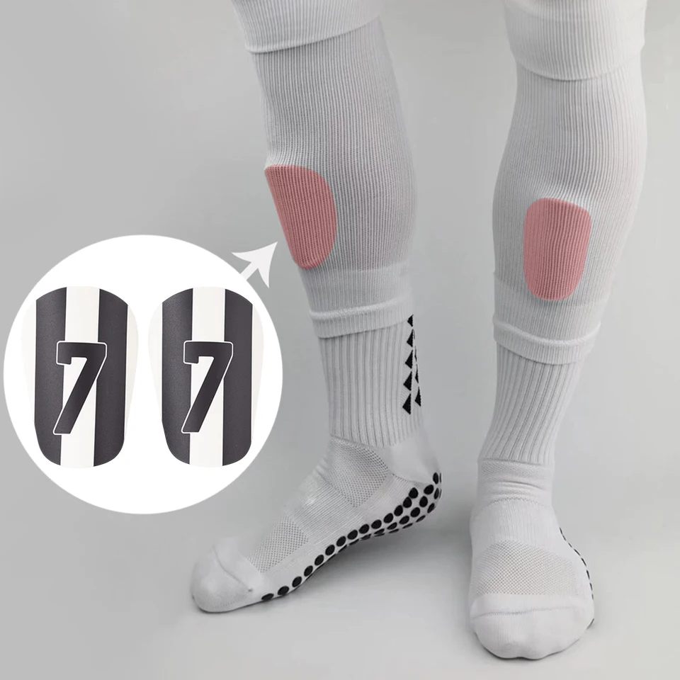 2 Paires De Mini Protège-tibias Pour Enfants Football - Taille 8x5 Cm, En PP/EVA/silicone, Avec Supports Adhésifs, Légers Et Protecteurs - 9