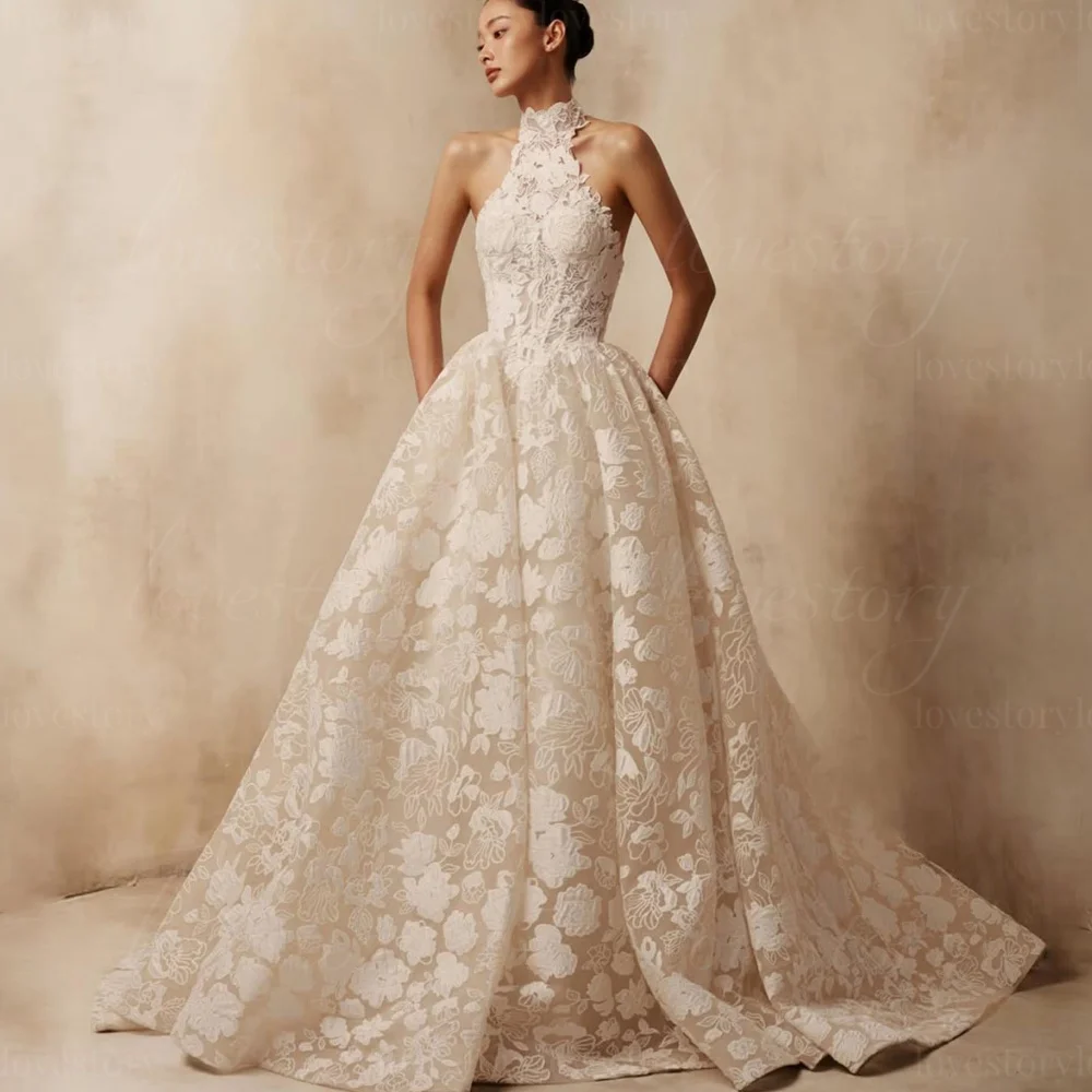 Lace Customized Halter Wedding Dresses A Line Halter Bridal Ball Gowns Luxury Back Lace Up Bride Robes Vestido De Novia