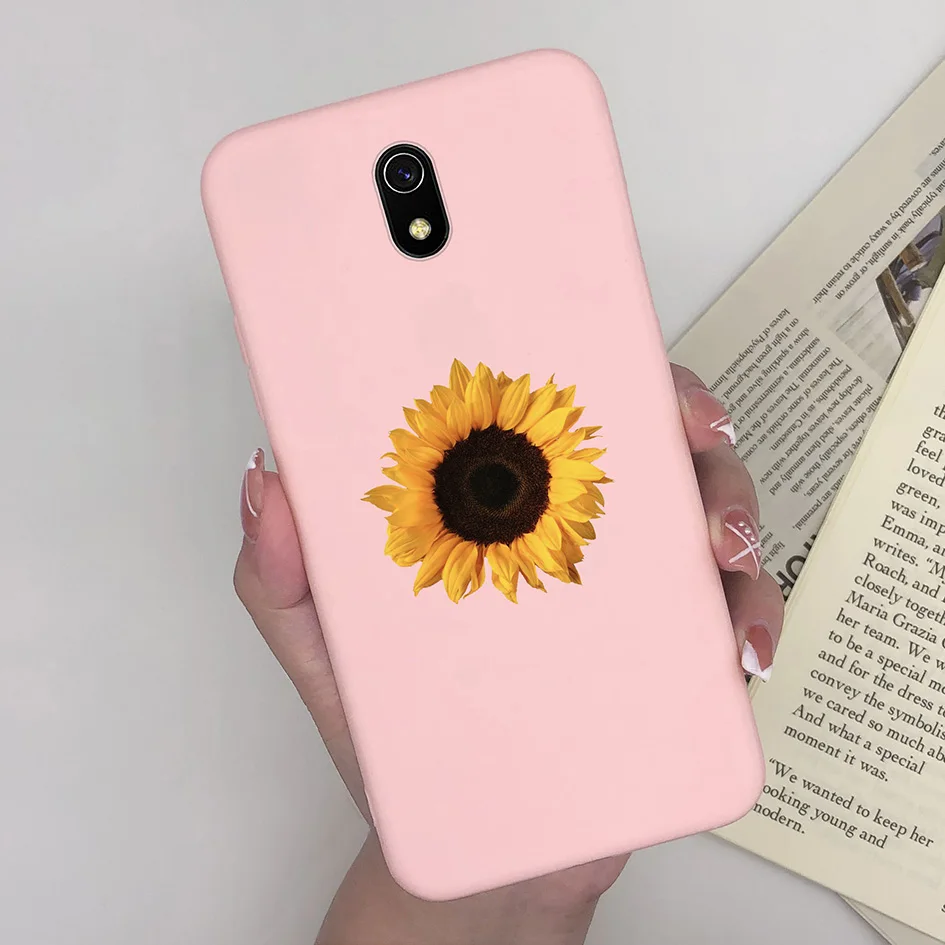 Stylish Shockproof Silicon Case with Butterfly and Avocado Heart Design - Cool Girl Edition