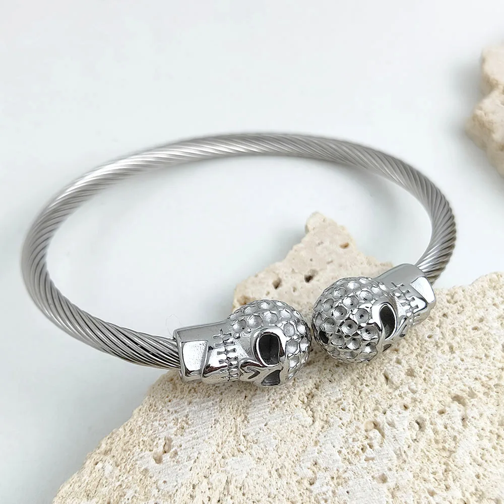 Wire button pattern skull stainless steel gold-plated 18K bracelet, high quality waterproof silver jewelry, gift for wife 5