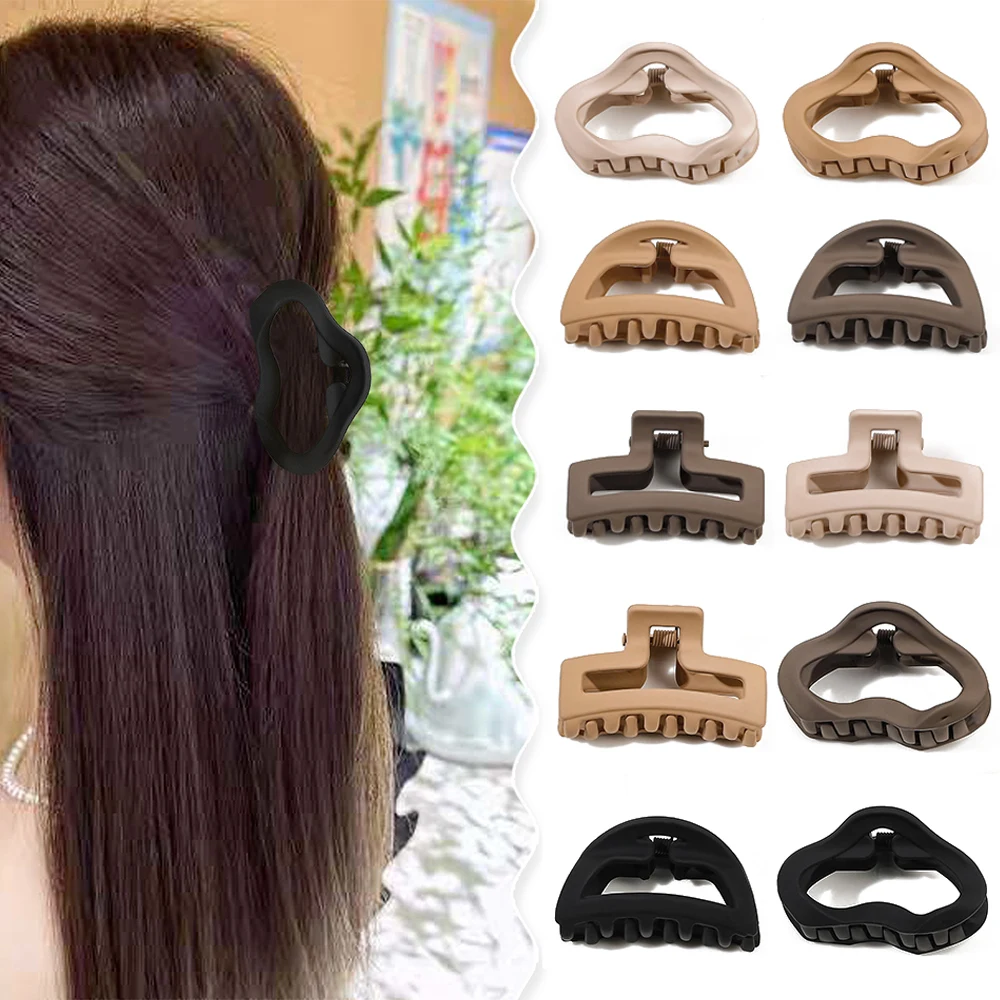 

Women Matte Frosted Small Hair Claws Hair Accessories Geometric Acrylic High Ponytail Hairpins Little Shark Clip Catch Clip