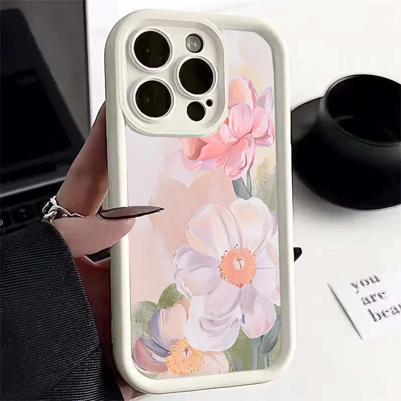 Floral Pattern Phone Case - Elegant Flower Design Protective Cover