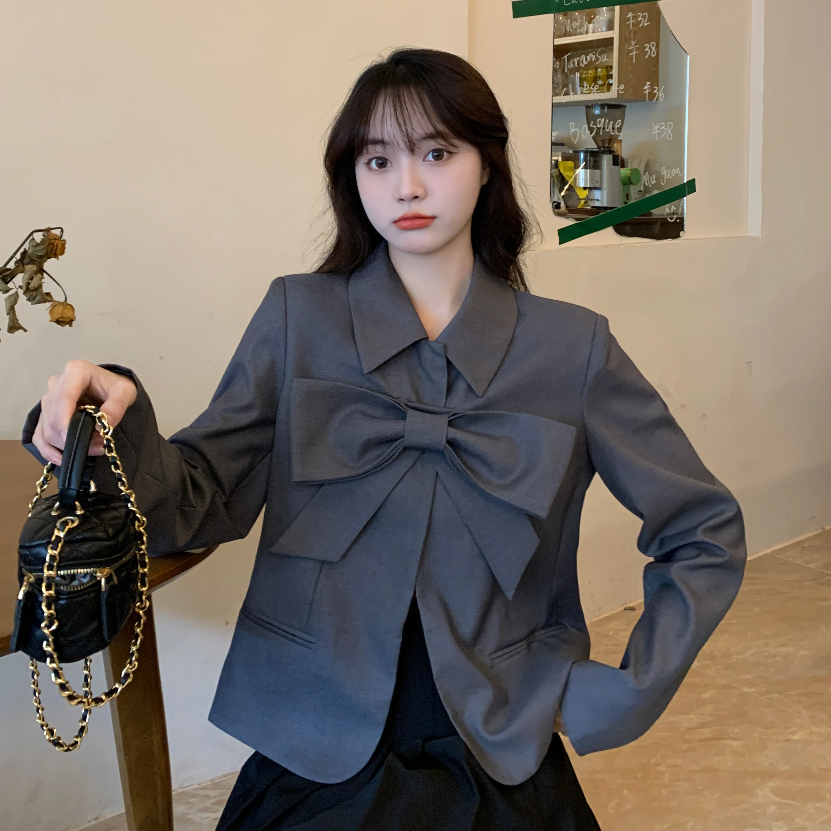 

2023 New Coat For Women Bowknot Autumn Design Is Versatile Sweet Free Shipping