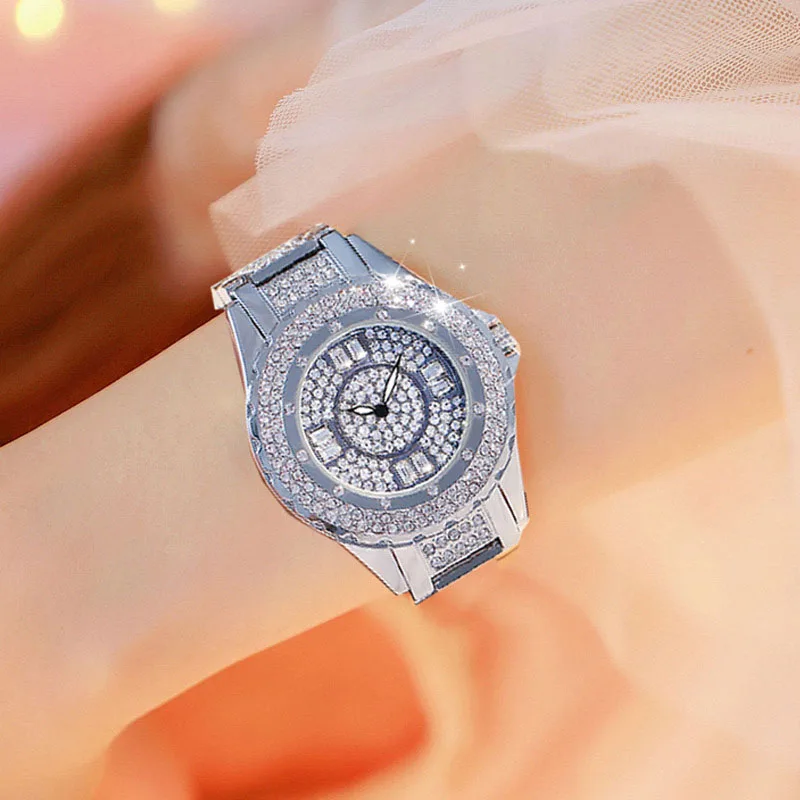 

CAR-002 High quality luxury full diamond disc women's watch, made of steel strip material that does not fade, free of shipping