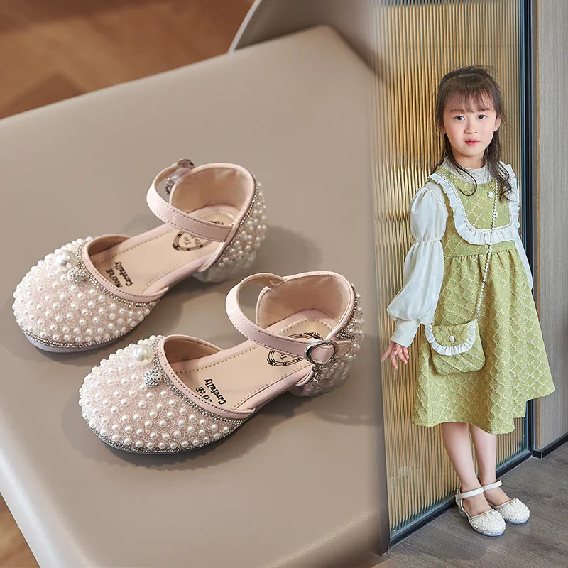 

Kids High-heeled Leather Shoes 3-12Years Old Girls Princess Shoes For Wedding Party Rhinestone Sandals for Children Beige Pink