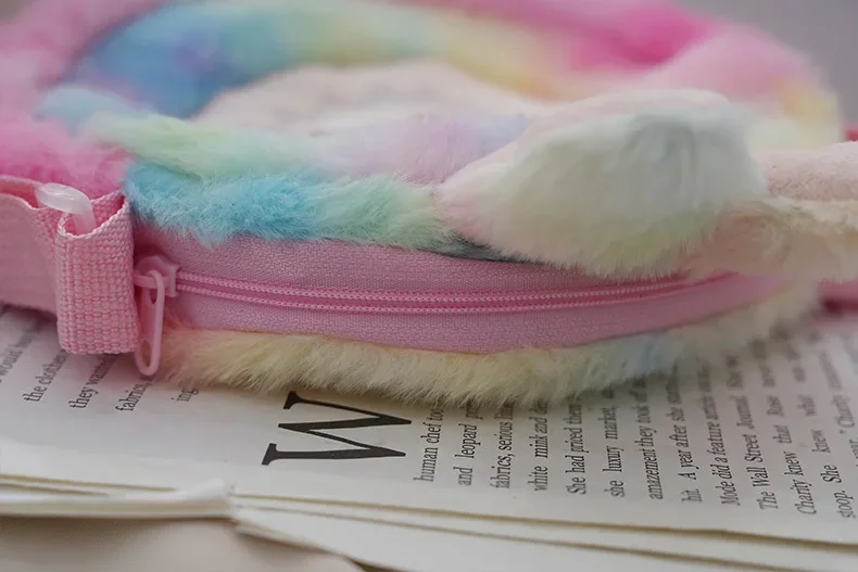 New ladies stylish slanted animals for winter furry 2024 funny cute cartoon children's Japanese single-shouldered funny bag