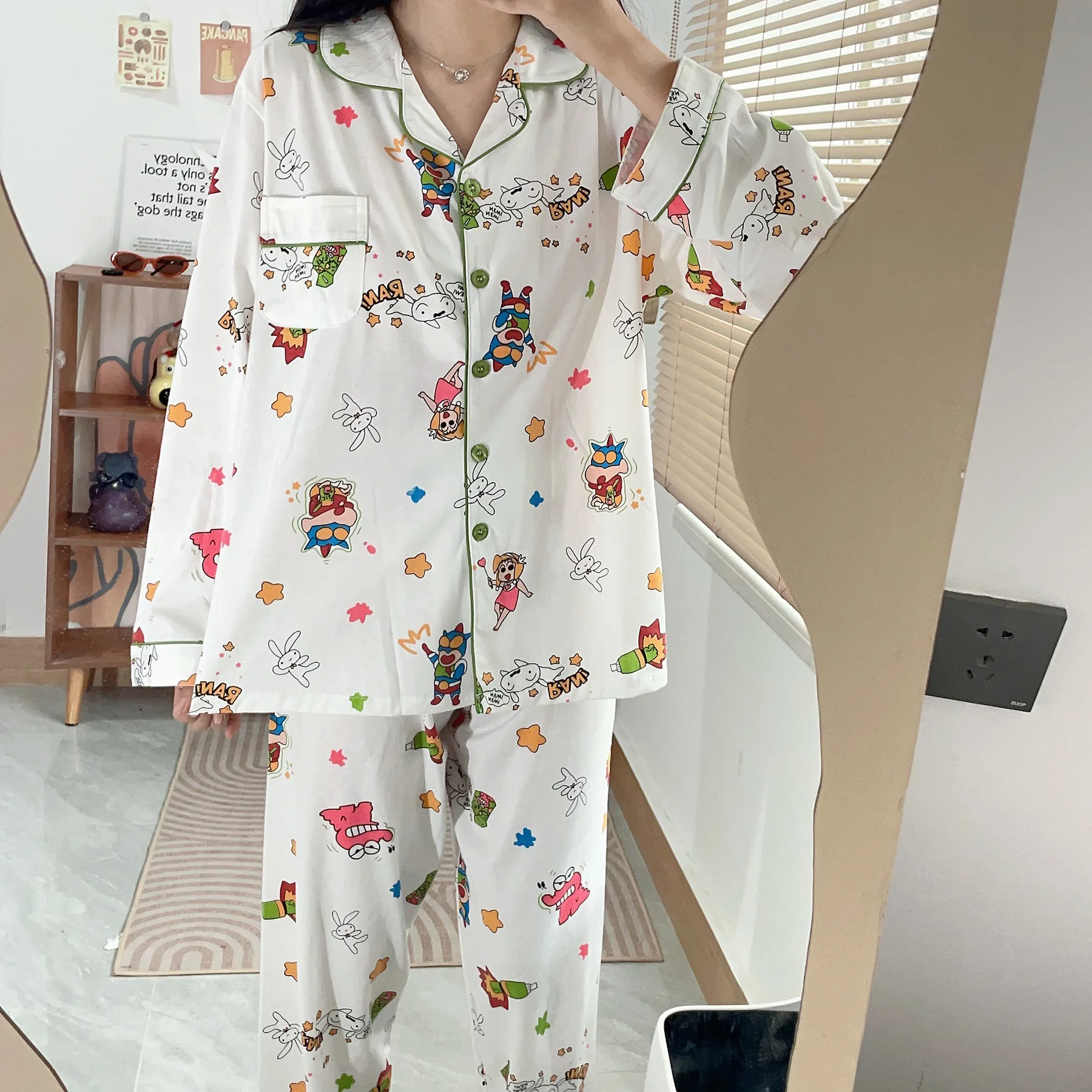 

Cute Funny Crayon Shin Chan Pure Cotton Sleepwear Autumn Leisure Comfort Pajamas Sweet Giris Household Clothe Christmas Gift