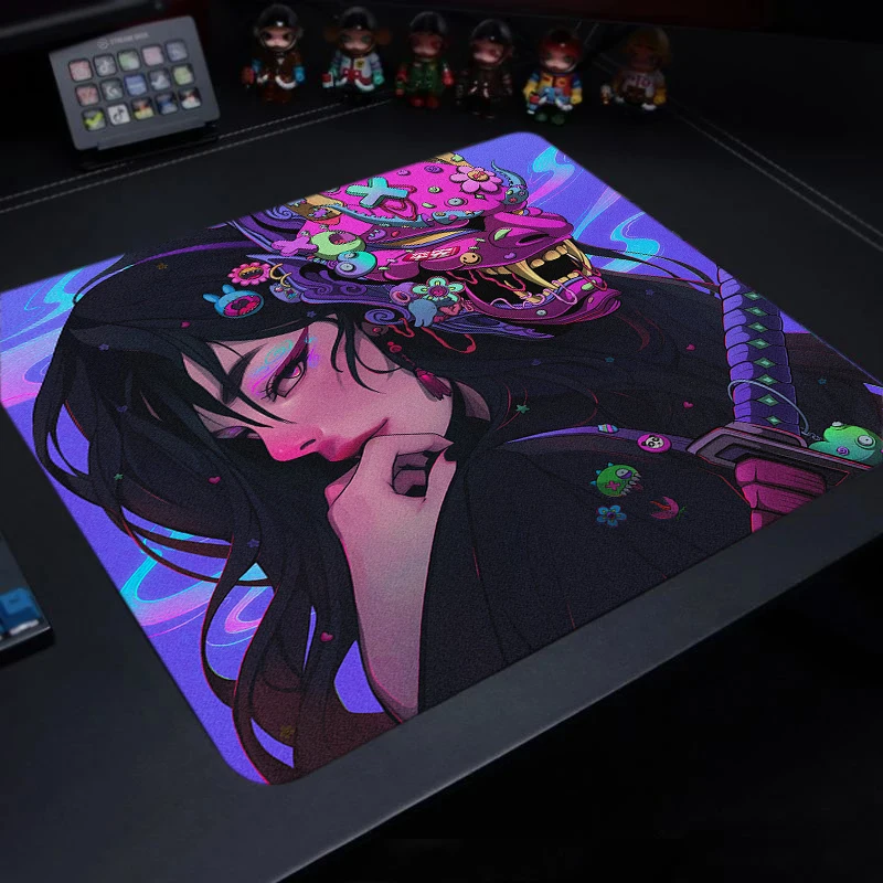 Small Size Anime Mouse Pad Oni Mask Girl Premium Deskmats Game Professional Mousepad High Quality Non-slip Keyboard Pad 400X450