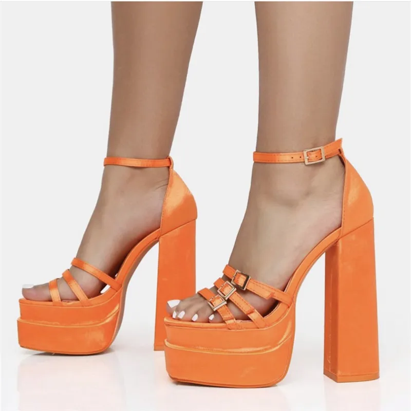 

Fashion Woman Platform Square High Heel Sandals Buckle Band Decoration Full Back Buckle Ankle Strap Lady Party Summer Shoes