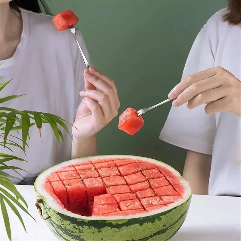 Watermelon Cutter Slicer, Stainless Steel Watermelon Cube Cutter Quickly  Safe Watermelon Knife, Fun Fruit Salad Melon Cutter