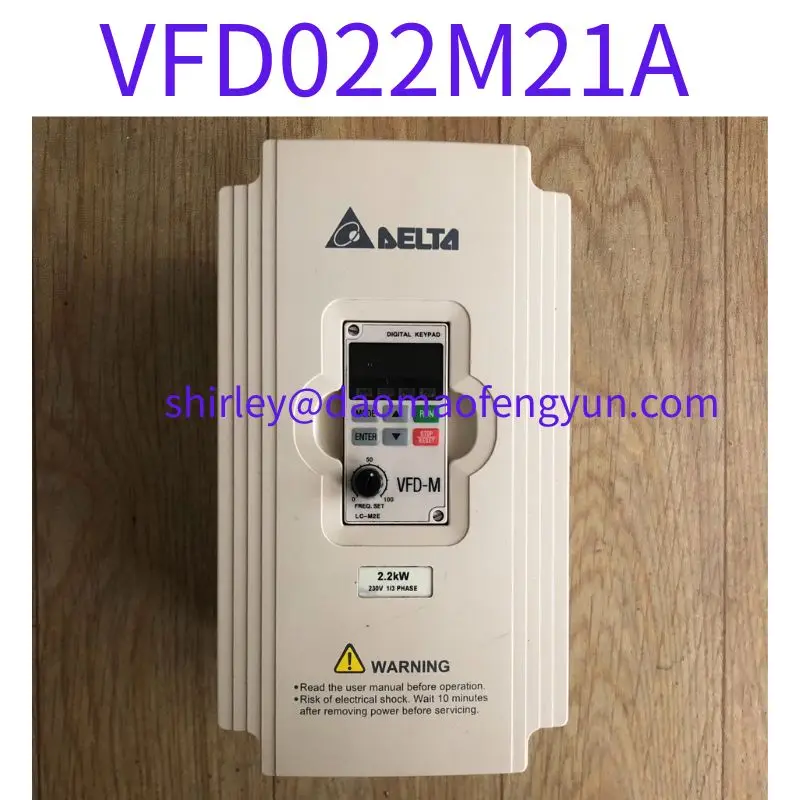 

Б/у преобразователь частоты VFD022M21A 2,2 кВт