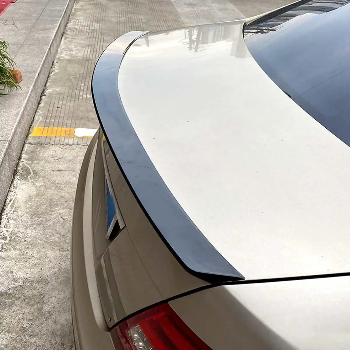 LIP SPOILER EXTENSION ΕΜΠΡΟΣ ΠΡΟΦΥΛΑΚΤΗΡΑ MERCEDES BENZ W204 AMG