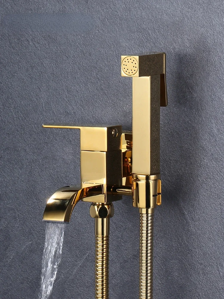 

Copper Toilet Spray Gun Mop Pool Faucet Balcony Nozzle Wash Cleaning Device Suit Titanium Gold