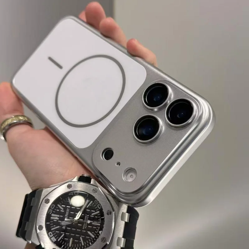 Enhanced Magnetic Metal Charge Case with Large Window Plating - Rugged Protective Cover