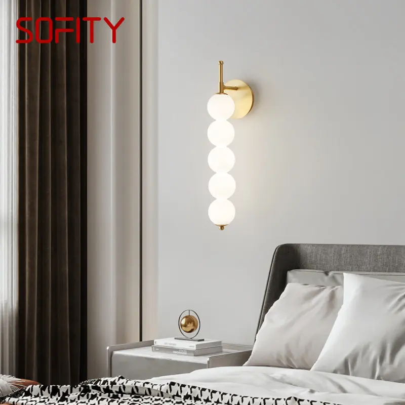Afra Modern Glass Light Sconce Led 3 Colori Creative Brass Gold Wall Lighting Fixture Per La Decorazione Della Camera Da Letto Del Soggiorno Di Casa