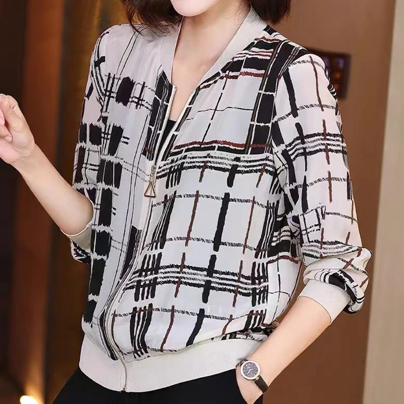 

Summer Striped Print Jackets Women 2022 Korean Long Sleeve Bomber Baseball Jacket Casual Coat Vintage Female Sunscreen Overcoat
